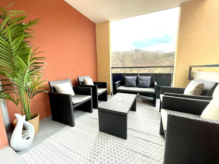 Le Central - Confort Et Calme Au Centre-Ville - Lits Queen Size 沃尔斯河畔的贝勒加德 外观 照片